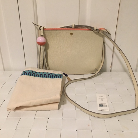 Tory Burch Handbags - NWT Tory burch tassel Crossbody bag